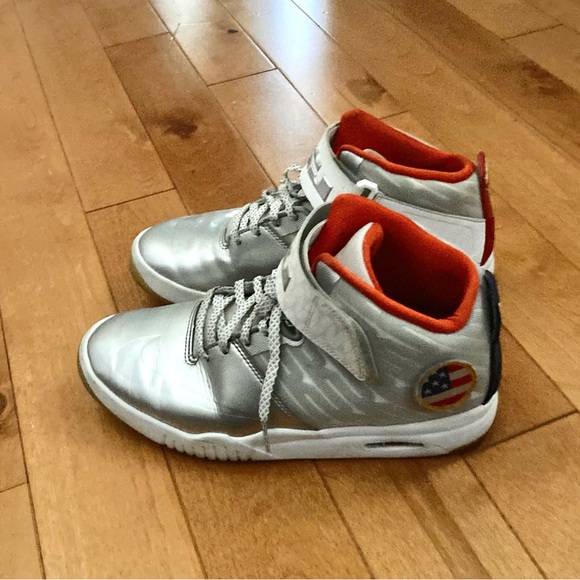 Nike Air LeBron Akronite QS GS 'All Star Galaxy' Size 6 - Picture 11 of 15